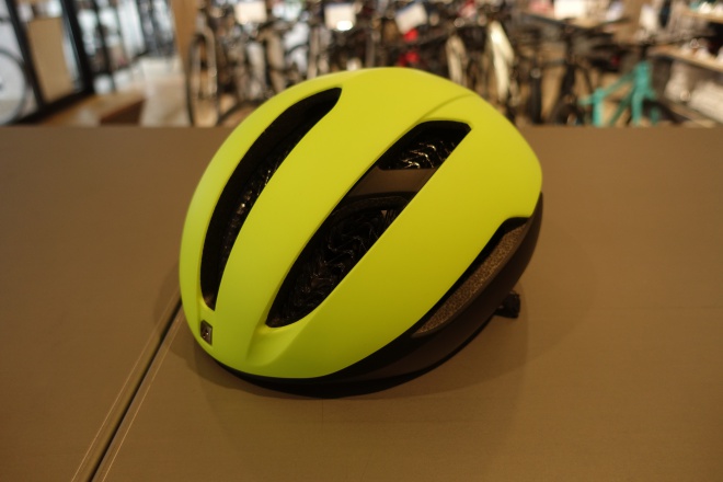安全なサイクリングの為に。最新の技術を搭載したWaveCel(ウェーブセル）採用ヘルメット入荷！
