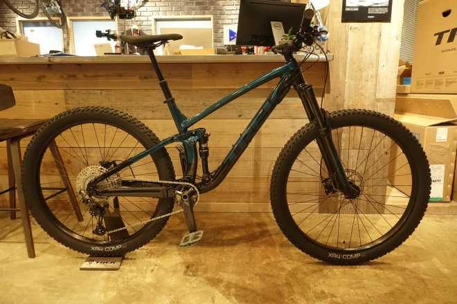 直営TREK FUEL EX5 DEORE トレイルマウンテンバイク トレック 自転車 中古 美品 直 T6443292 Sサイズ