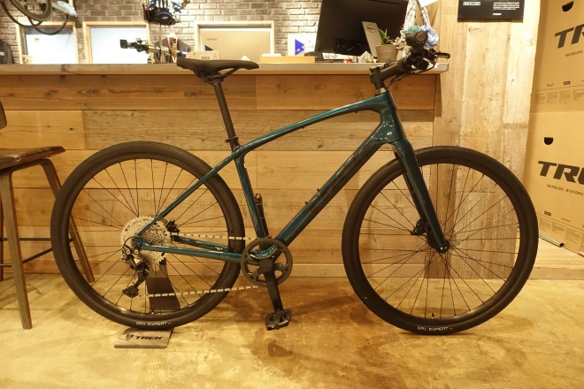 trek fx7.4 クロスバイク 自転車 - 自転車